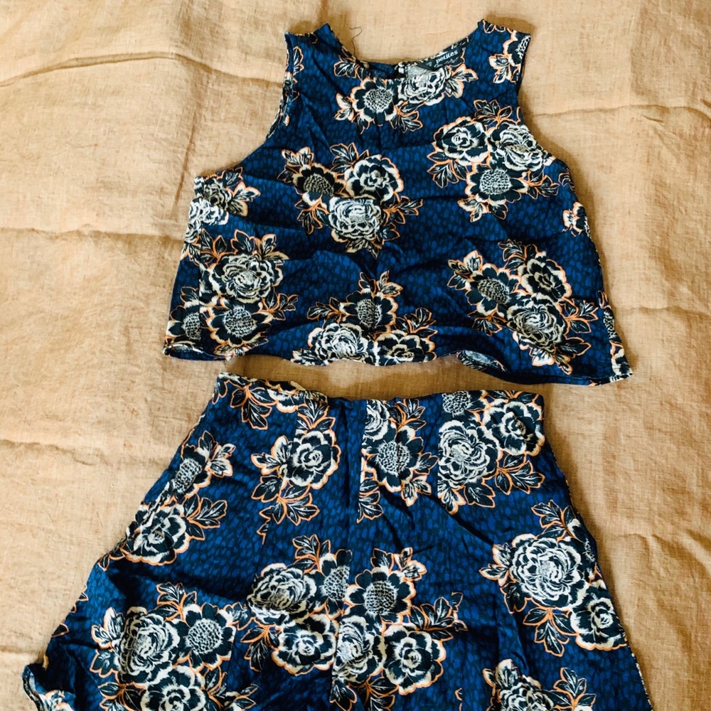 Miss Selfridge Floral Short Set Petite Size EU 36